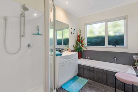 Photo of property in 41 Matene Place, Papamoa Beach, Papamoa, 3118