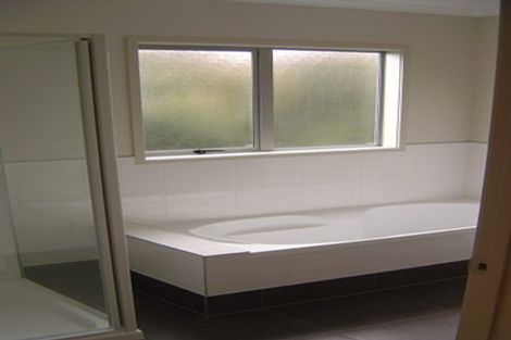 Photo of property in 60a Christmas Road, Manurewa, Auckland, 2102