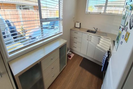 Photo of property in 6/21 Edgeware Road, St Albans, Christchurch, 8014