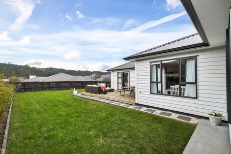 Photo of property in 202 Matua Road, Kumeu, 0810