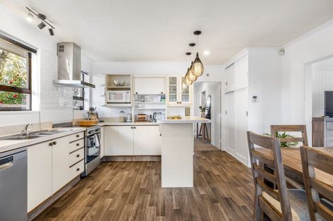 Photo of property in 38 Boston Avenue, Hornby, Christchurch, 8042