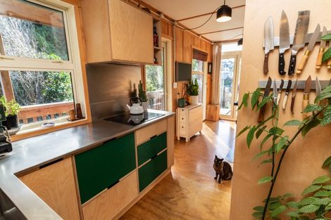 Photo of property in 2a Borlase Street, Brooklyn, Wellington, 6021