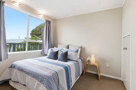 Photo of property in 10 Laurent Place, Kingston, Wellington, 6021