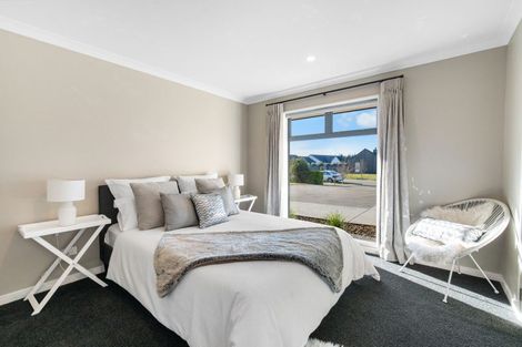 Photo of property in 14 Glenfinnan Place, West Melton, 7618