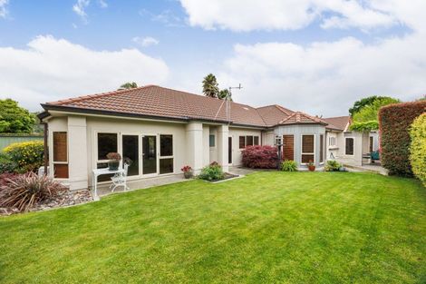 Photo of property in 11 Pastoral Lane, Hokowhitu, Palmerston North, 4410