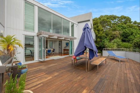 Photo of property in 20 Highland Lass Place, Langs Beach, Waipu, 0582