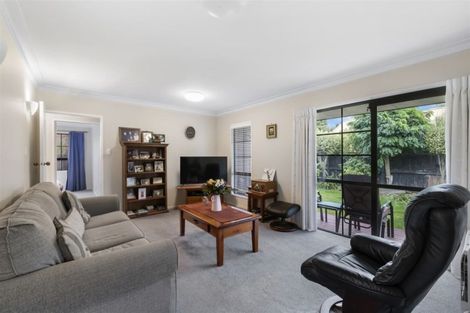 Photo of property in 27 Royleen Street, Casebrook, Christchurch, 8051