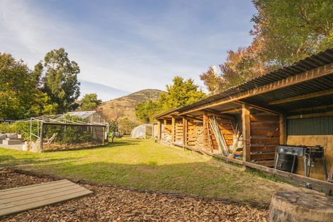 Photo of property in 72 Western Valley Road, Little River, 7591