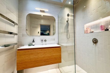 Photo of property in 15 Harper Street, Chatswood, Auckland, 0626