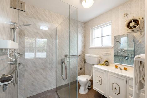 Photo of property in 10 Dunrobin Place, Avonhead, Christchurch, 8042