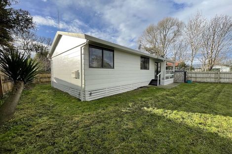 Photo of property in 79 Fairfield Road, Fairfield, Hamilton, 3214