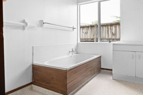 Photo of property in 16 Knighton Road, Hillcrest, Hamilton, 3216