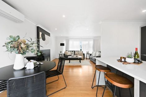 Photo of property in 8 Partington Place, Beerescourt, Hamilton, 3200