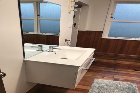 Photo of property in 56 Wellington Road, Hataitai, Wellington, 6021