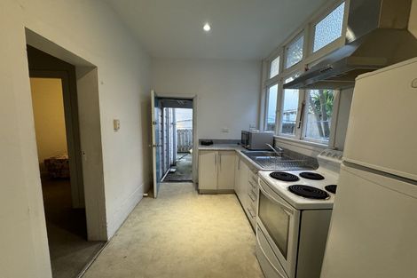 Photo of property in 14 Prince Street, Mount Victoria, Wellington, 6011