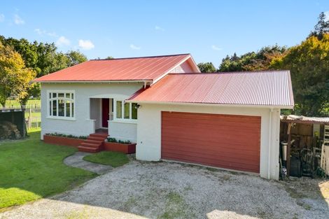 Photo of property in 2053 Te Pahu Road, Whatawhata, Hamilton, 3285