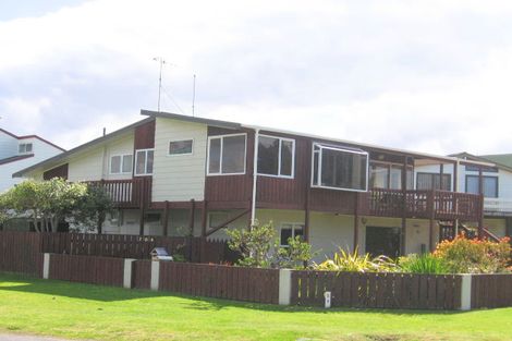Photo of property in 704 Otahu Road, Whangamata, 3620