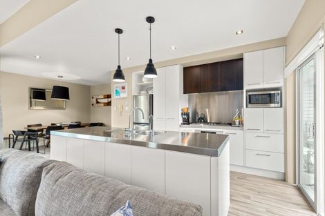 Photo of property in 9 Little Compton Mews, Snells Beach, 0920