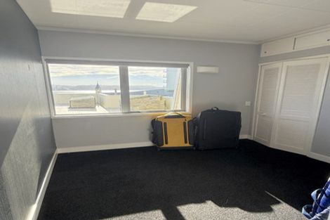 Photo of property in 4/2 Grafton Road, Roseneath, Wellington, 6011