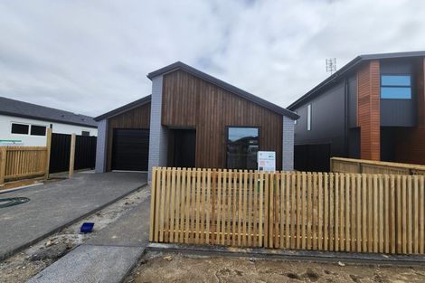Photo of property in 8 Empire Crescent, Papamoa, 3118