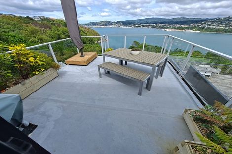 Photo of property in 7a Countess Close, Maupuia, Wellington, 6022