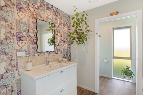 Photo of property in 4 Pukeko Way, Amberley, 7410