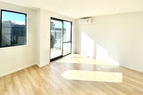 Photo of property in 32b/1 Westgate Drive, Massey, Auckland, 0614