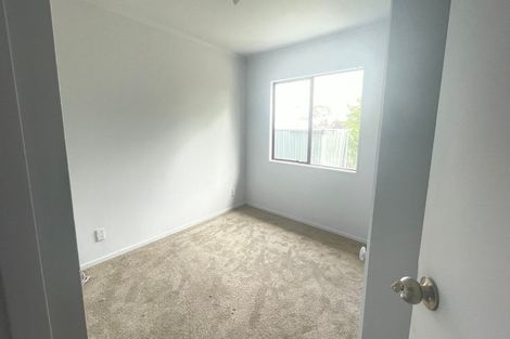 Photo of property in 1/9 Waiari Road, Conifer Grove, Takanini, 2112
