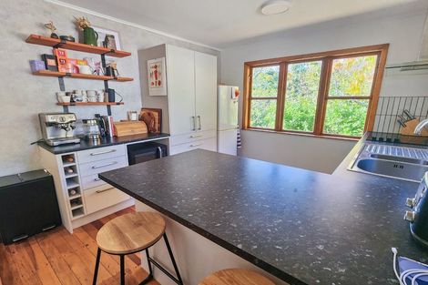 Photo of property in 36 Holborn Drive, Stokes Valley, Lower Hutt, 5019