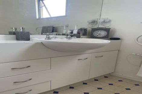 Photo of property in 5/39 Derby Street, St Albans, Christchurch, 8014