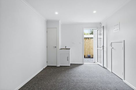 Photo of property in 74u2 Clyde Street, Hamilton East, Hamilton, 3216
