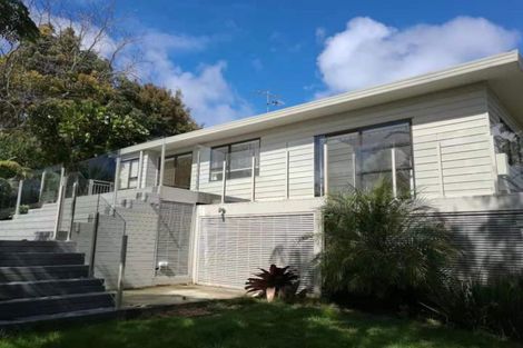 Photo of property in 54 Bayside Drive, Browns Bay, Auckland, 0630