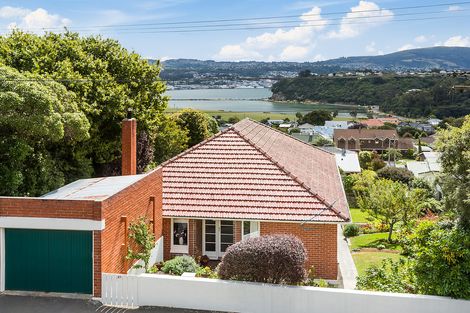 Photo of property in 27 Jeffery Street, Andersons Bay, Dunedin, 9013