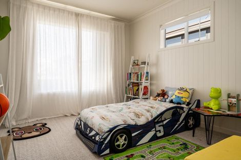 Photo of property in 194 Oceanbeach Road, Mount Maunganui, 3116