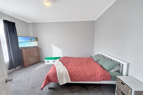 Photo of property in 68 Allardice Street, Dannevirke, 4930
