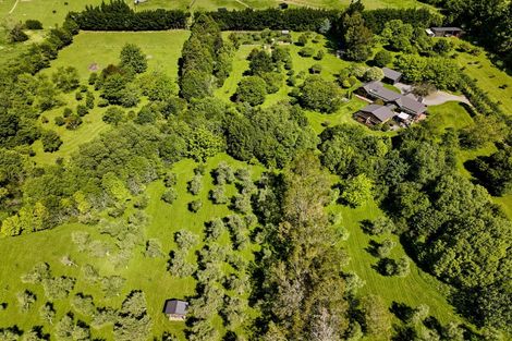Photo of property in 96 Arcus Road, Te Horo, Otaki, 5582