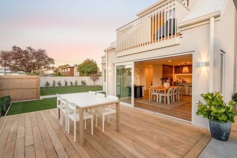 Photo of property in 76 Wai-iti Terrace, Bryndwr, Christchurch, 8052