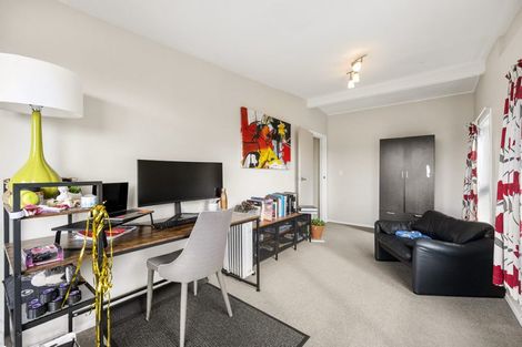 Photo of property in 41 Halifax Street, Kingston, Wellington, 6021