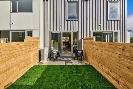 Photo of property in 7 John Street, Stokes Valley, Lower Hutt, 5019
