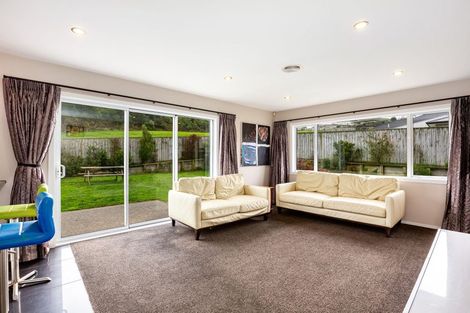 Photo of property in 72 Aotea Drive, Aotea, Porirua, 5024