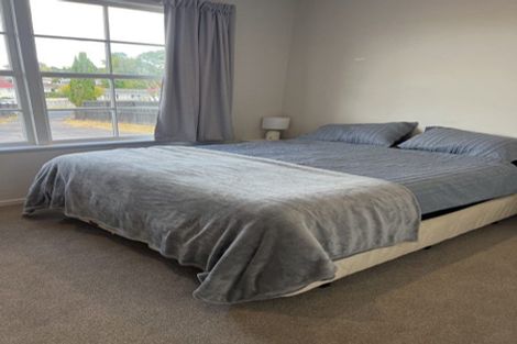 Photo of property in 50a Weldene Avenue, Glenfield, Auckland, 0629