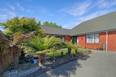 Photo of property in 6 Calverton Place, Halswell, Christchurch, 8025