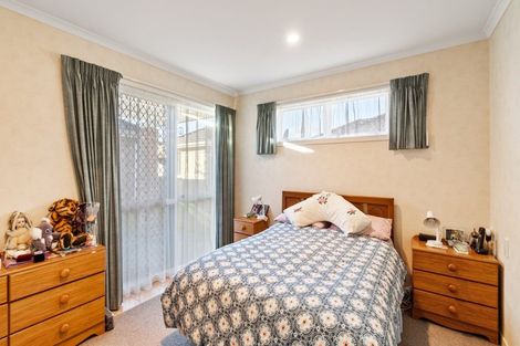 Photo of property in 34 Sovereign Isle Lane, Rototuna, Hamilton, 3210