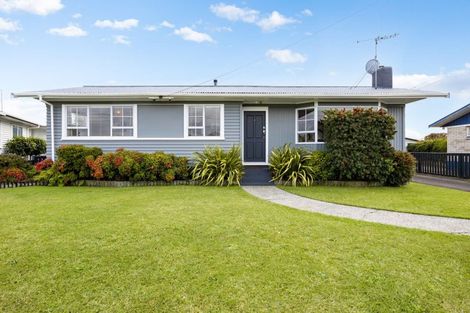 Photo of property in 32 Cecil Street, St Andrews, Hamilton, 3200