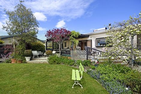 Photo of property in 7 Freyberg Avenue, Stoke, Nelson, 7011