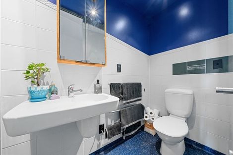 Photo of property in Qba Apartments, 4l/51 Webb Street, Mount Cook, Wellington, 6011