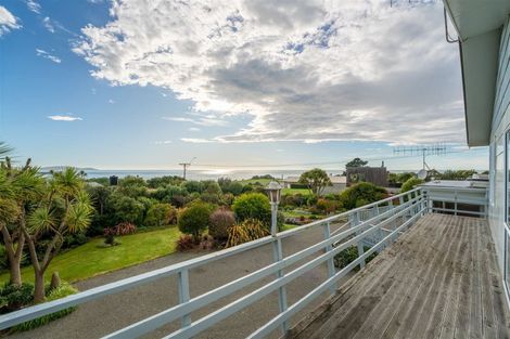 Photo of property in 4 Nasmyth Street, Kakanui, Oamaru, 9495