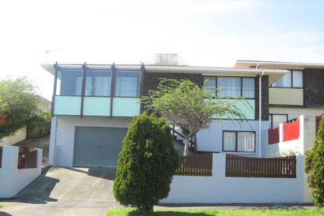 Photo of property in 12 Budleigh Street, Frankleigh Park, New Plymouth, 4310