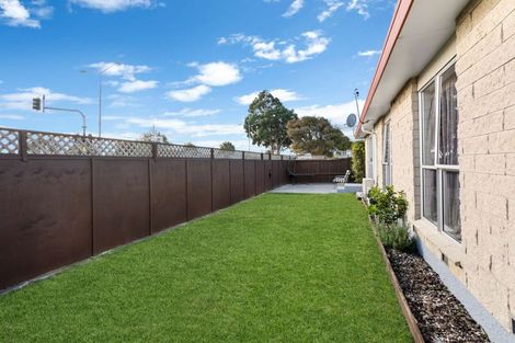 Photo of property in 94 Aldwins Road, Phillipstown, Christchurch, 8062