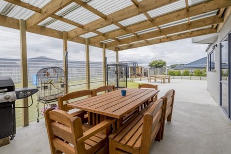 Photo of property in 12 Teppett Place, Foxton Beach, Foxton, 4815